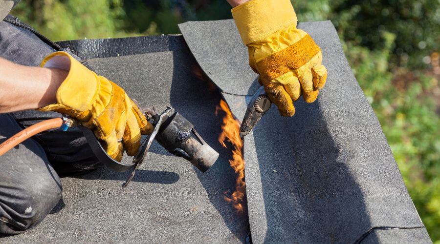 Expert Emergency Roof Repairs services in Havana, IL